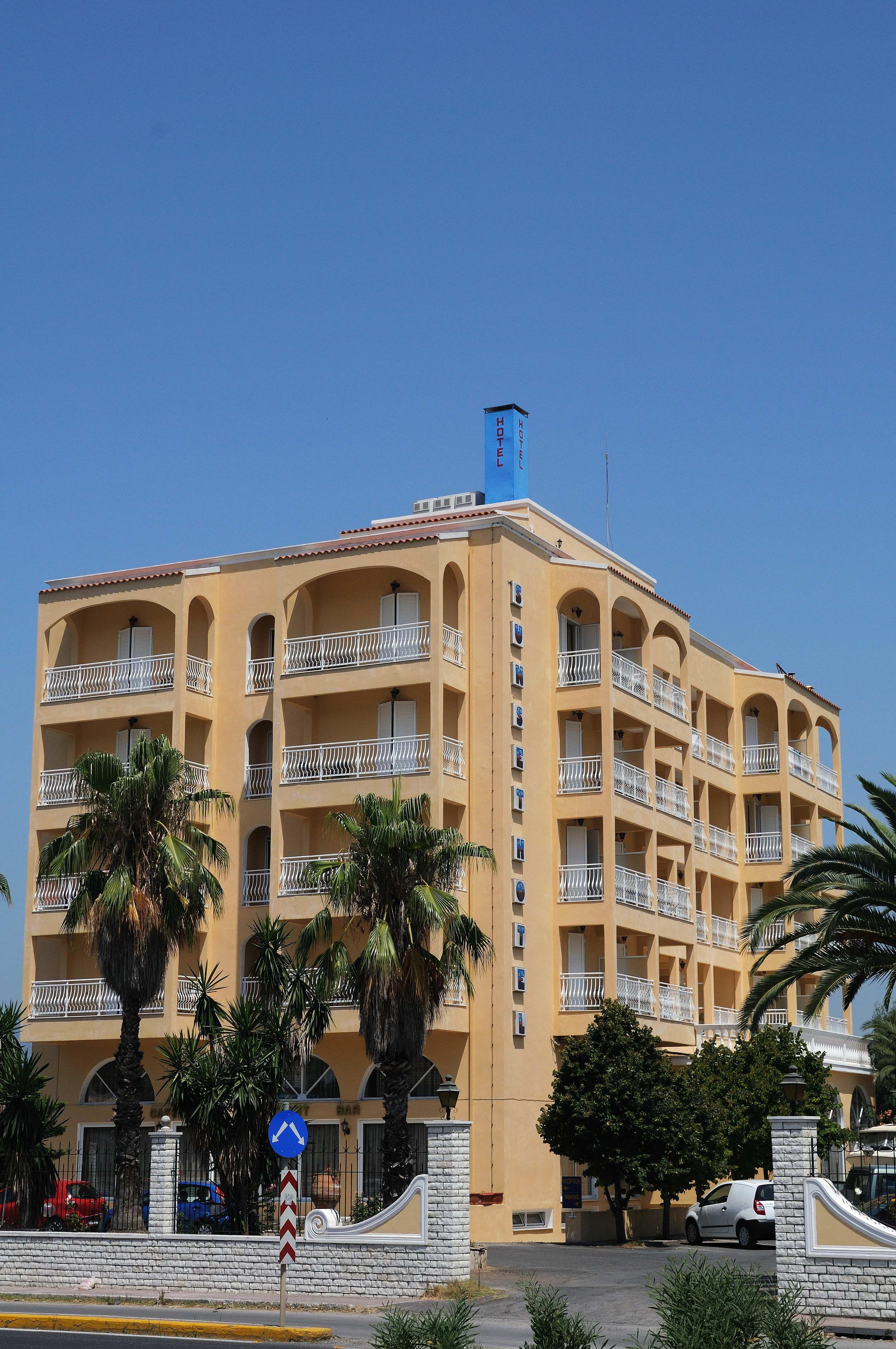 Hotel Sunset 3*